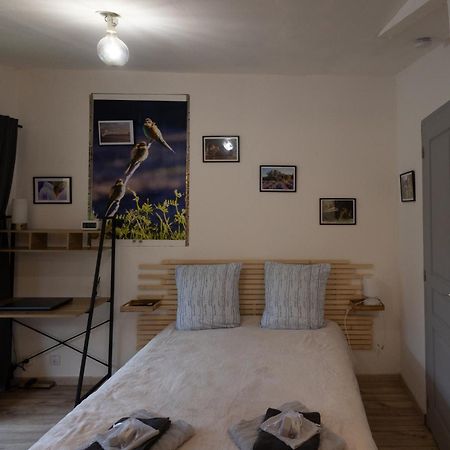 Studio Dans Le Luberon Céreste Esterno foto