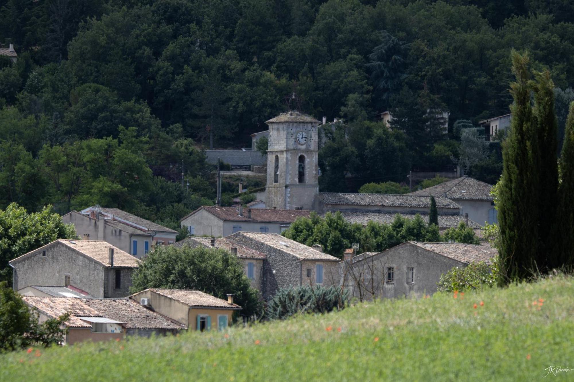 Studio Dans Le Luberon Céreste Esterno foto